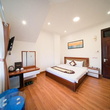 Hotel Khach San Tommy Đà Lạt Exterior foto