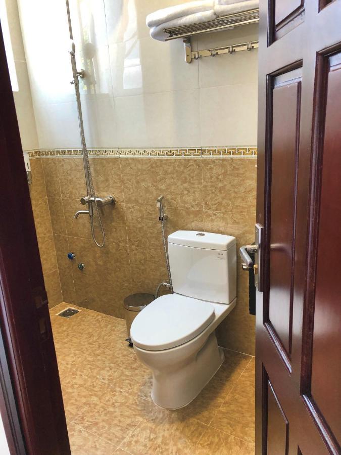Hotel Khach San Tommy Đà Lạt Exterior foto
