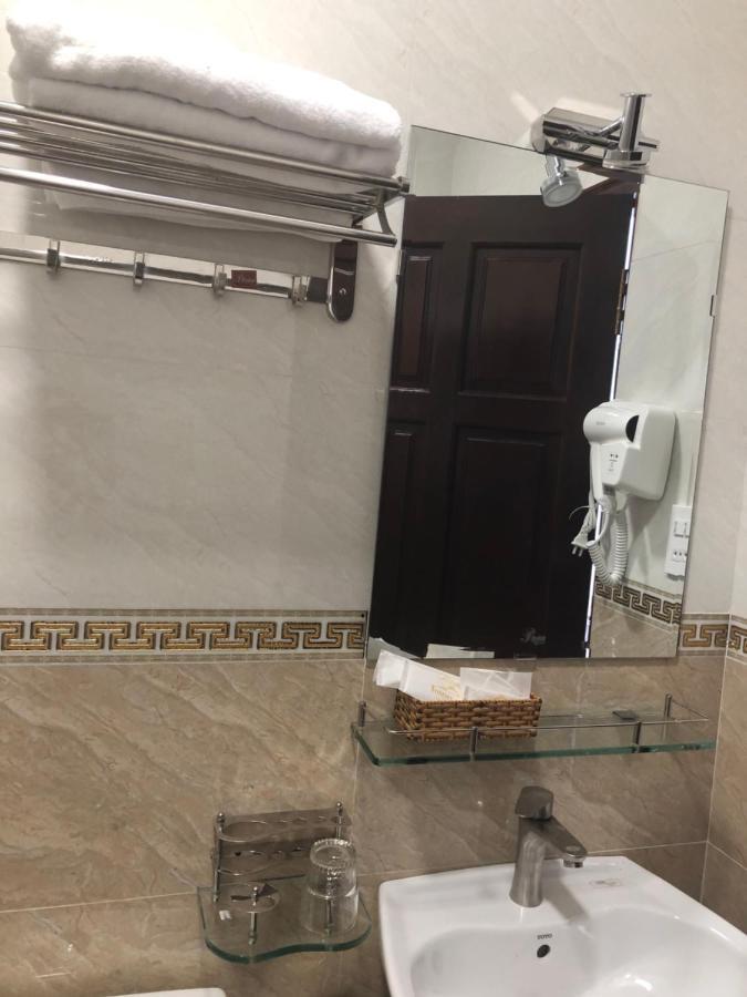 Hotel Khach San Tommy Đà Lạt Exterior foto