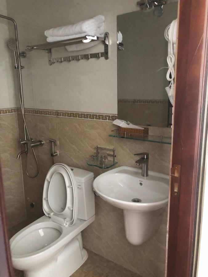 Hotel Khach San Tommy Đà Lạt Exterior foto