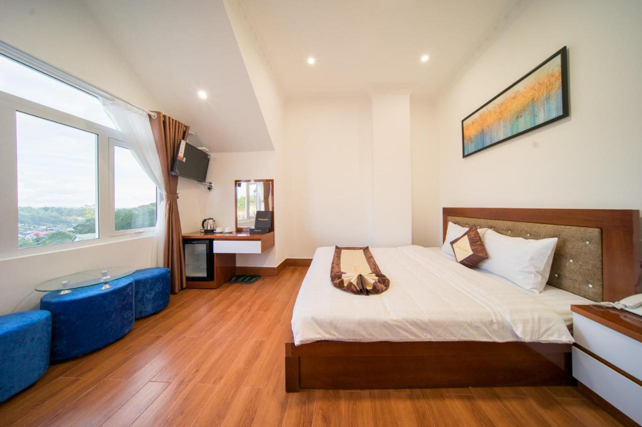 Hotel Khach San Tommy Đà Lạt Exterior foto