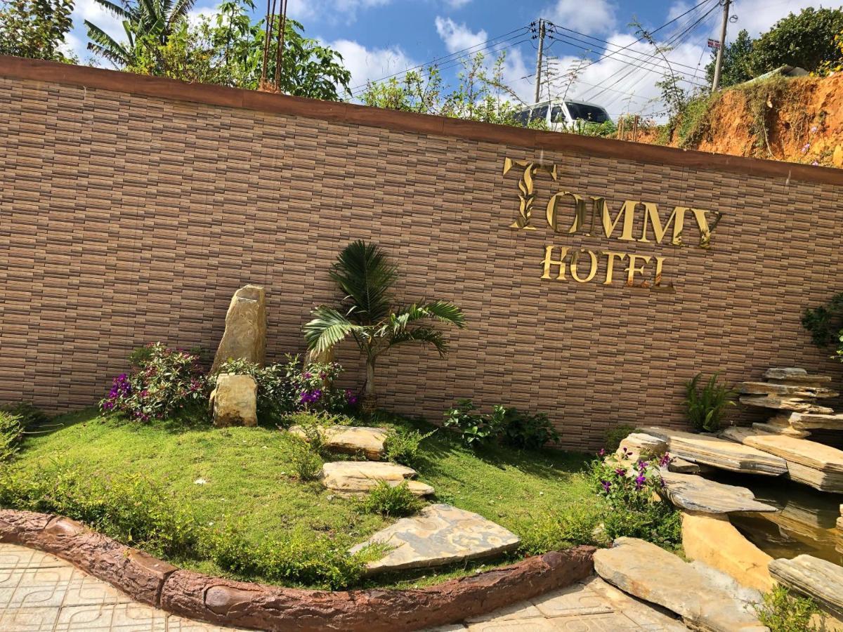 Hotel Khach San Tommy Đà Lạt Exterior foto
